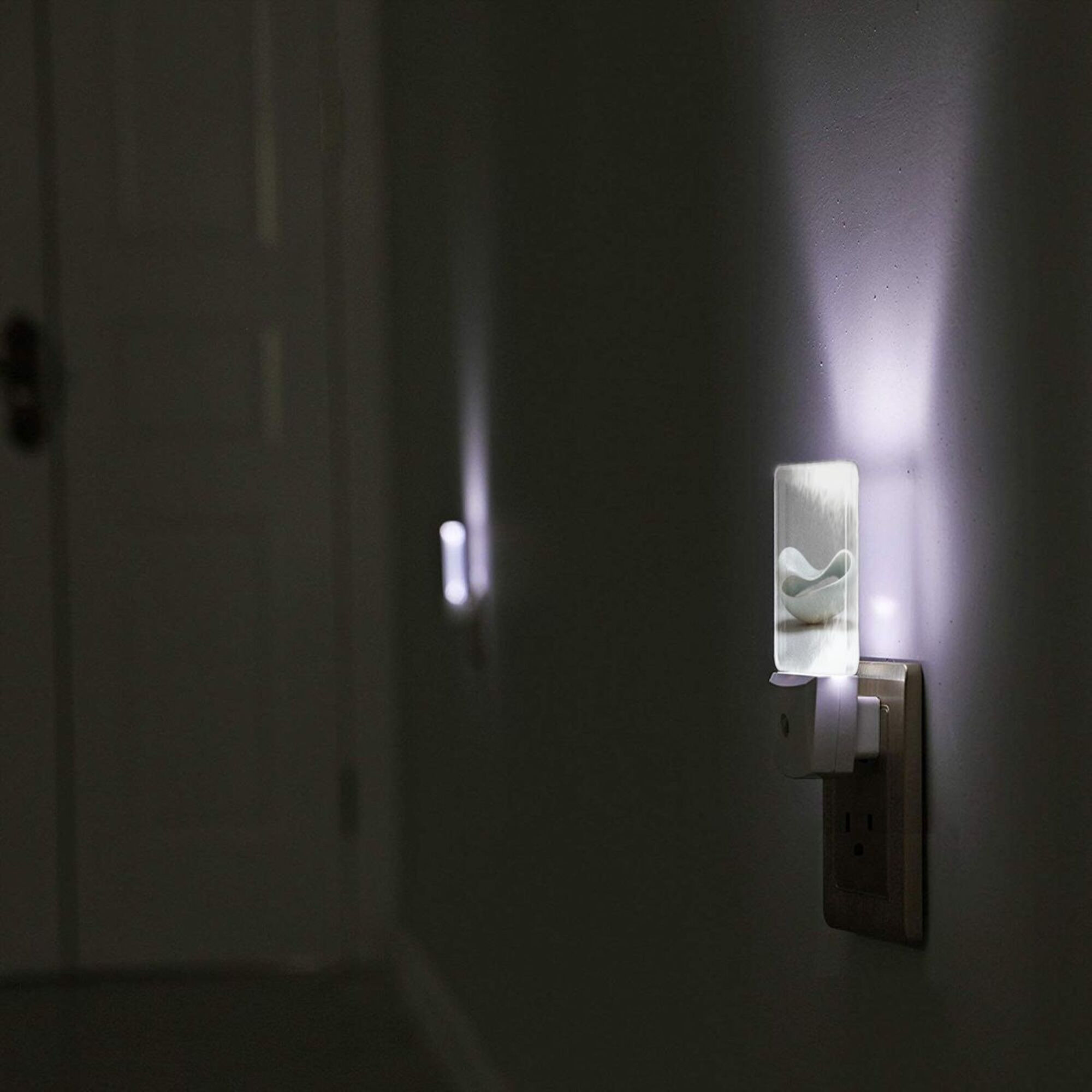 Art Ceramic Pattern Smart Sensor Night Light - Size 4.95×2.95 inches, Energy - Saving Soft Light Decorative Light